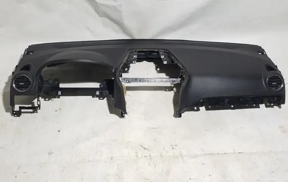 Saturn Vue Dashboard 319T319IPDKHK02 96833050 AHP22258