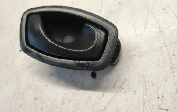 Opel Vivaro Front door interior handle 806700005R 3473