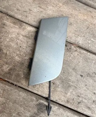 Audi A6 S6 C6 4F Front tow hook cap/cover 4F0807441