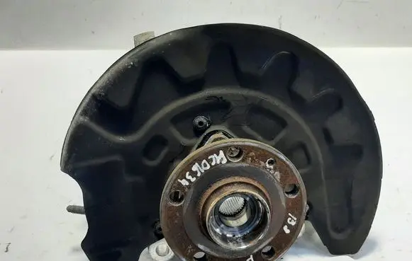 Volkswagen PASSAT B8 Front wheel hub