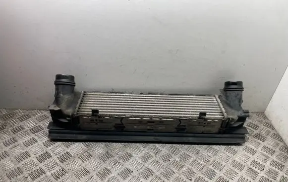 BMW 3 F30 F35 F31 Intercooler radiator 7600532