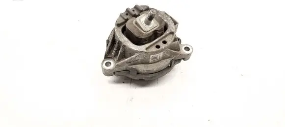 BMW X3 F25 Engine mount bracket 6868490