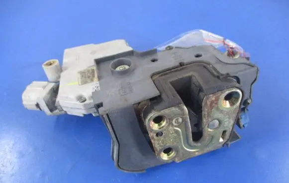 Nissan Maxima Front door lock