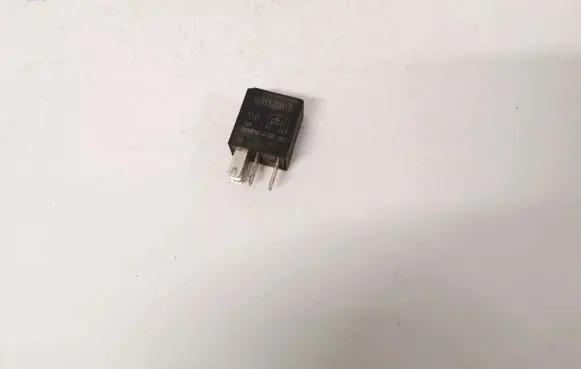 Iveco Daily 40.8 Other relay 500326610