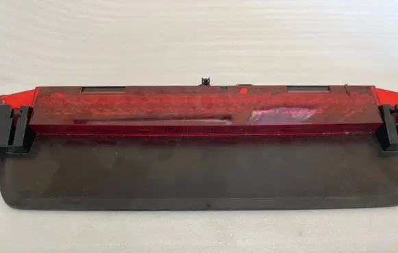 Volkswagen PASSAT B8 Third/center stoplight 3G5945087