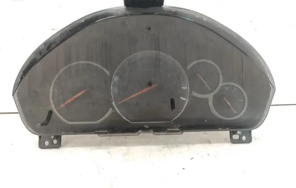 Mitsubishi Grandis Speedometer (instrument cluster) 2574308110 8100A737