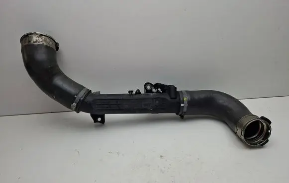 Volvo V60 Intercooler hose/pipe 31686412 32222271 31405341