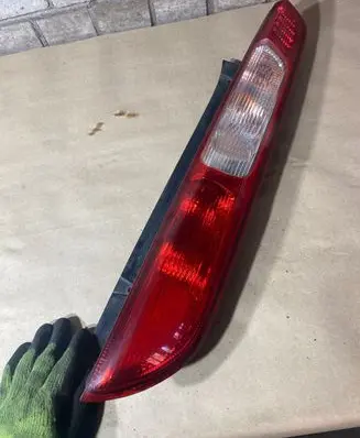 Ford Focus Rear/tail lights 4M5113404A