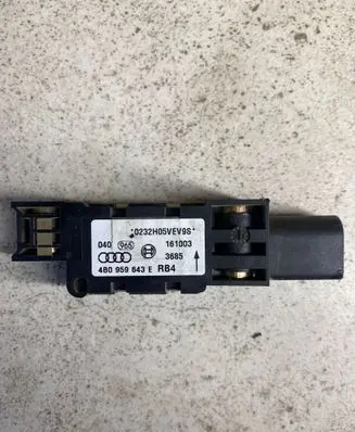 Volkswagen Phaeton Airbag deployment crash/impact sensor 4B0959643E