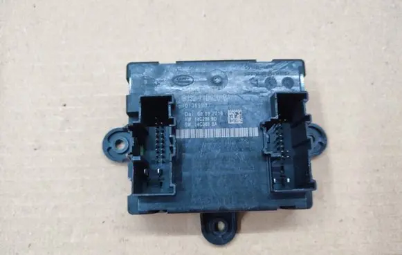 Jaguar XE Door control unit/module GJ3214D620BA