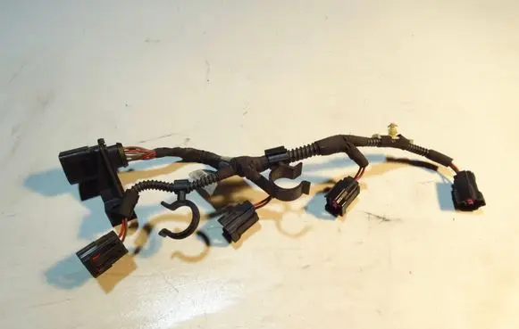 Audi A5 8T 8F Fuel injector wires 06L971627A
