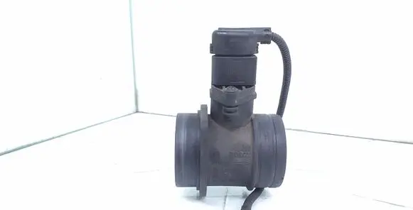Audi A3 S3 A3 Sportback 8P Mass air flow meter 0281002531 038906461B