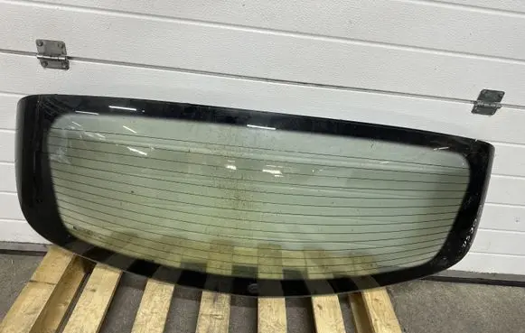 Opel Corsa D Rear windscreen/windshield window 