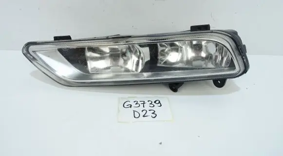 Volkswagen PASSAT Front fog light 176623