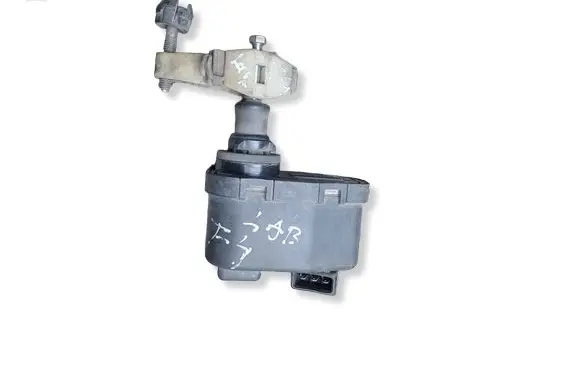 Volkswagen Transporter - Caravelle T4 Headlight level adjustment motor 165941295 00437542