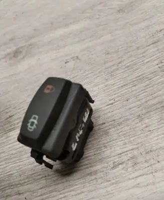 Renault Laguna II Central locking switch button 0024465
