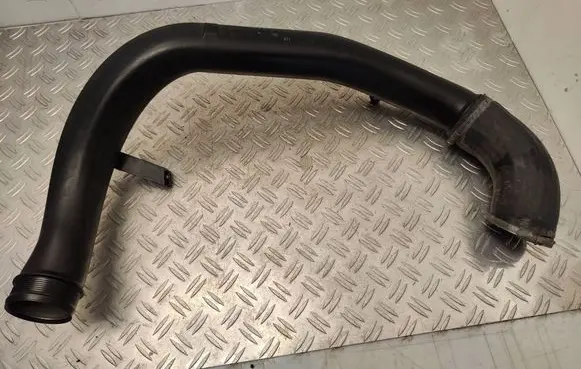 Volvo XC60 Intercooler hose/pipe 31355268
