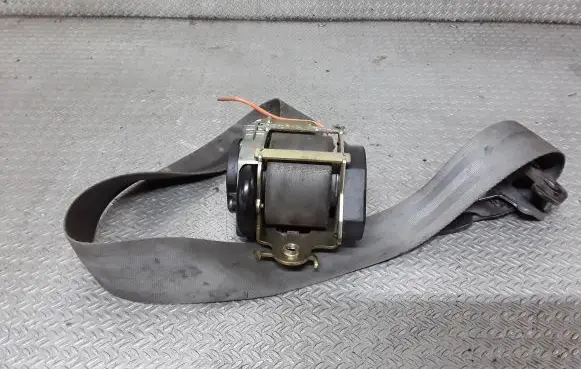 Citroen C5 Front seatbelt