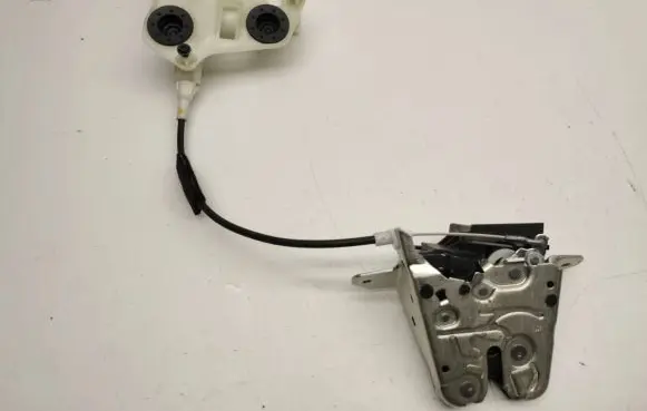 Mercedes-Benz C W205 Loading door lock A0997400100