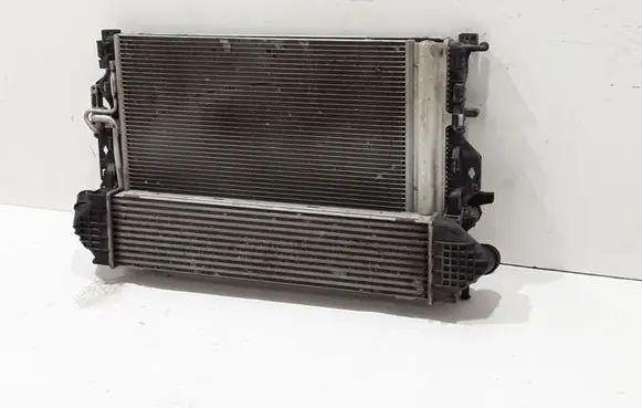 Volvo V60 Radiator set 