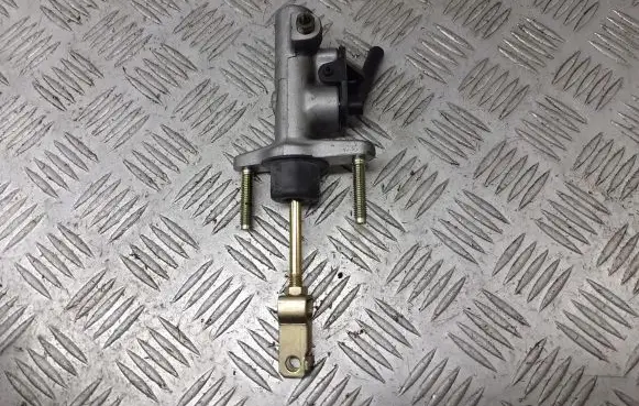 Toyota Yaris Clutch release bearing slave cylinder BRAK