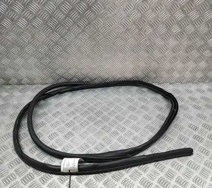 Nissan Juke II F16 Rubber seal rear door 828306PA0B