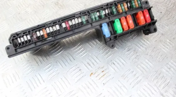 Fuse box set