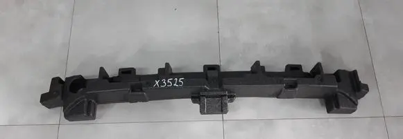Citroen C4 III e-C4 Front bumper shock/impact absorber 9834693780
