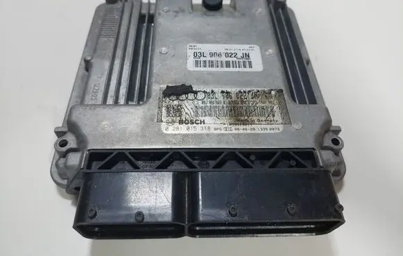 Audi A4 S4 B8 8K Engine control unit/module 03L906022JN