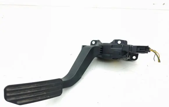 Land Rover Evoque I Accelerator throttle pedal BJ329F836BB 6PV01083435