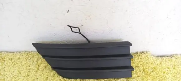Porsche Macan (95C) Tow hook cap/cover 95C807500D
