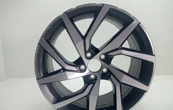 Volvo V60 R18 alloy rim 31471311