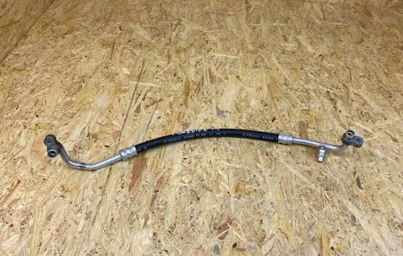 Subaru Forester SK Air conditioning (A/C) pipe/hose