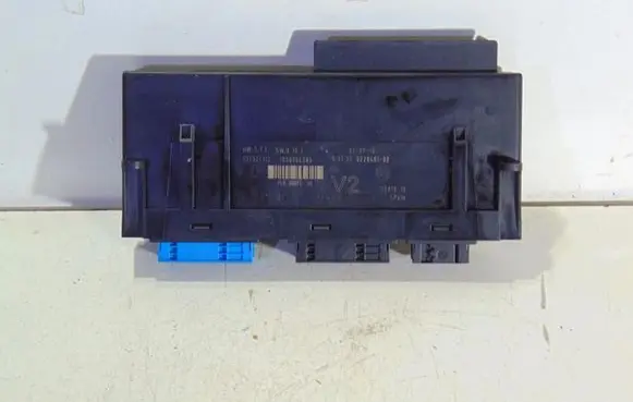 BMW 5 F10 F11 Comfort/convenience module 9228491