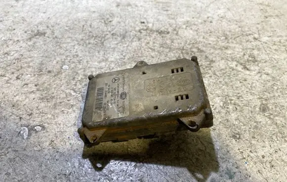 Mercedes-Benz E W211 Headlight ballast module Xenon A0024206026 5DF00170400 014485