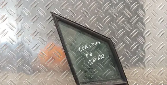 Toyota Corolla Verso AR10 Front door vent window glass four-door 43R00097