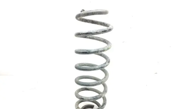 Volkswagen Touran II Rear coil spring