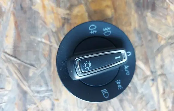 Seat Leon (5F) Light switch 5G0941431AF