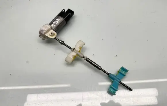 Audi Q7 4L Seat adjustment motor 982340 1419035 6425192