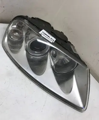 Volkswagen Touareg I Headlight/headlamp