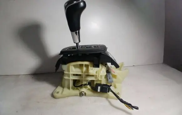Hyundai i30 Gear shifter/selector 467002L200 13ACHF