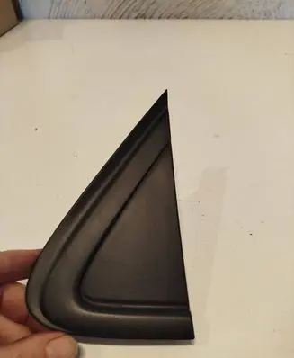 Renault Twingo III Fender trim (molding) 833303593R