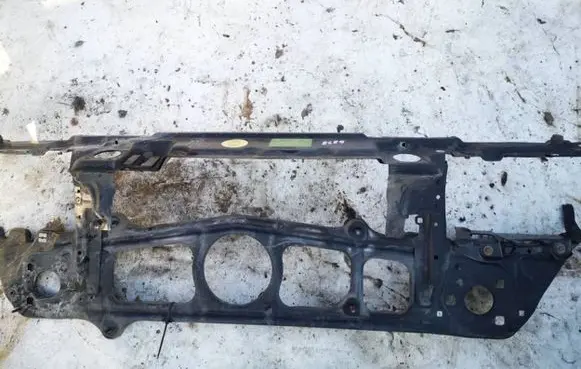 BMW 5 E39 Radiator support slam panel 8387411