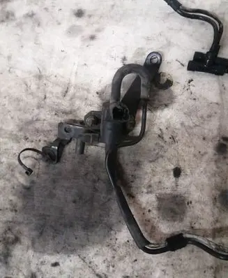 Ford Focus Turbo solenoid valve 9688124580