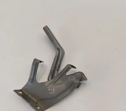 Nissan Leaf II (ZE1) Engine bonnet/hood hinges