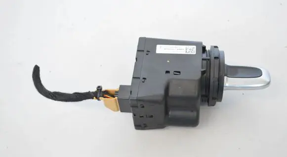 BMW 1 F20 F21 Ignition lock 7PP905865F