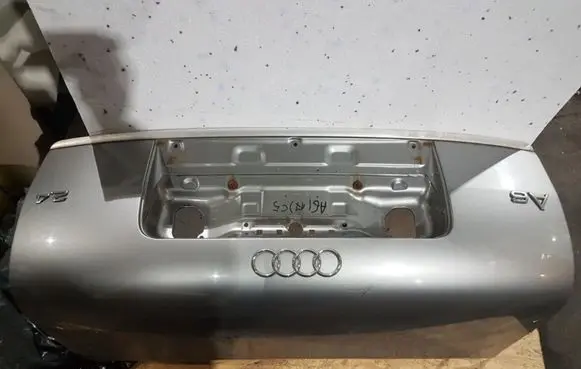 Audi A6 S6 C5 4B Tailgate/trunk/boot lid