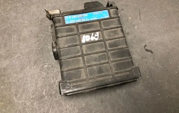Mercedes-Benz A W168 Engine control unit/module 0280800100 0025453632