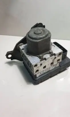 Toyota Corolla E120 E130 ABS Pump 89541-13040