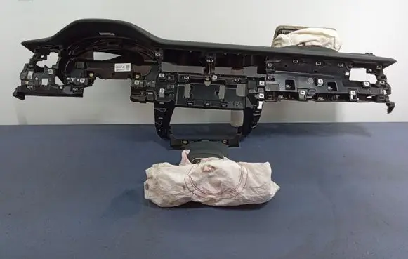 Audi Q7 4M Dashboard 4M8857001